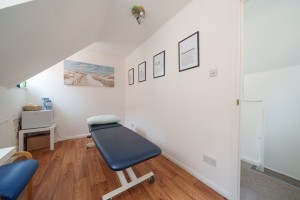 Clinic rooms for rent