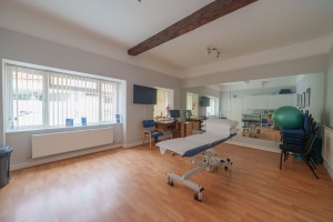Clinic rooms for rent